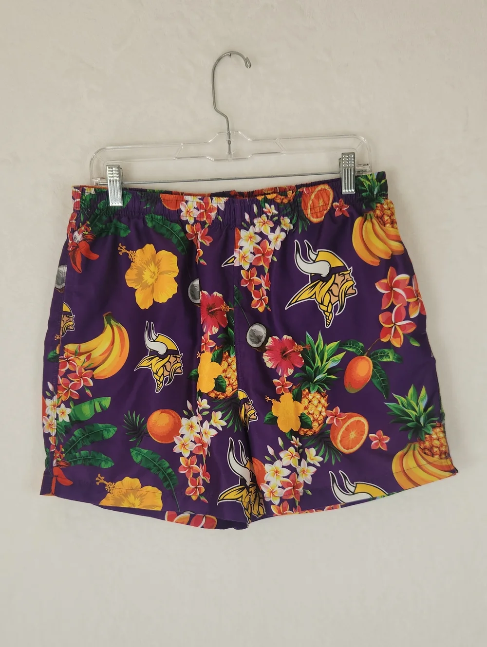 Minnesota Vikings Men's Swim Shorts Size M 31 Waist - Purple With Tropical Print